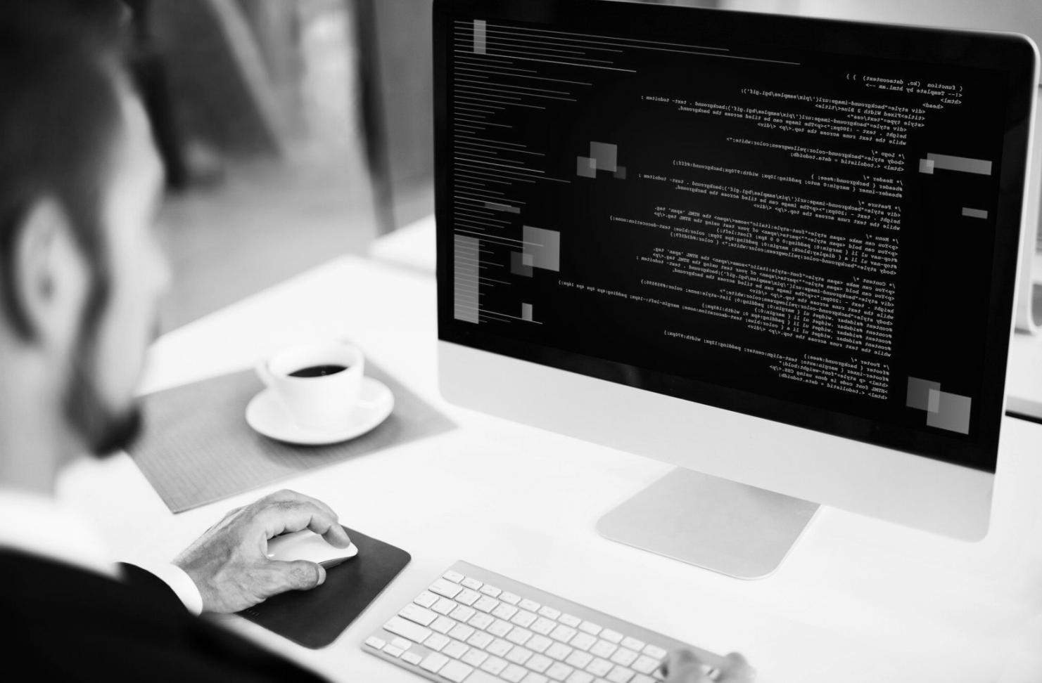 Alumni-Netzwerk bei gemeinsamer Veranstaltung